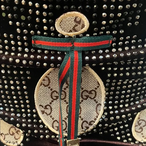 GUCCI-Women's Velvet Tracksuit in Dark Brown with Rhinestone Bears. - Picture 15 of 16